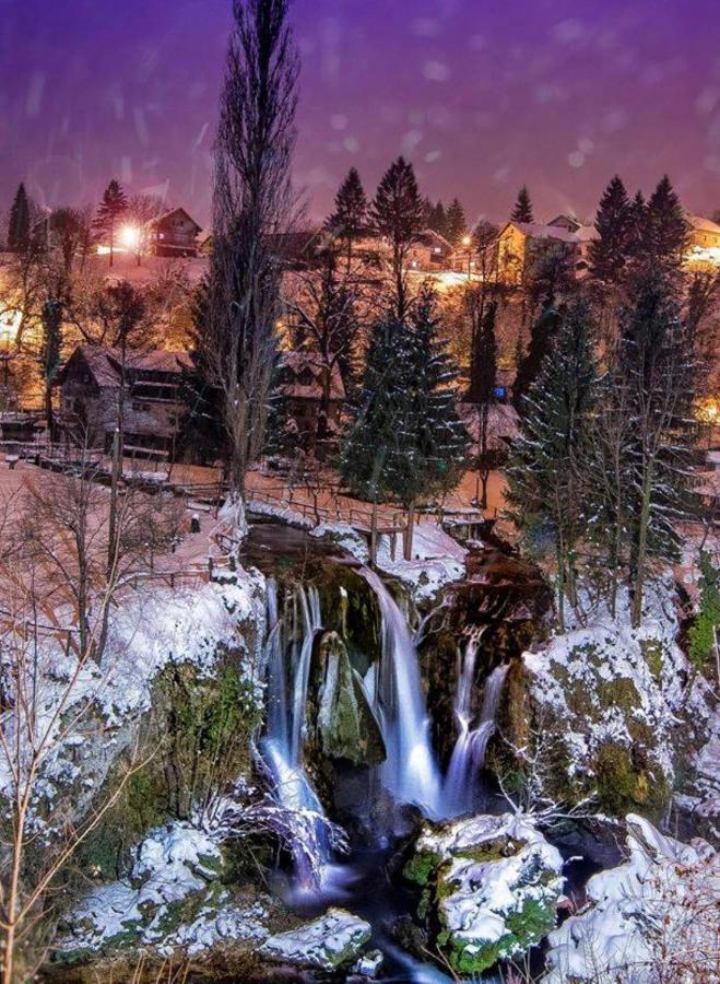 Apartman Drenovac Slunj Esterno foto