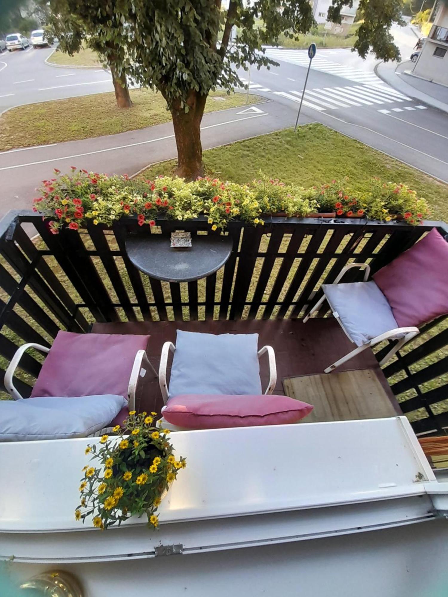Apartman Drenovac Slunj Esterno foto