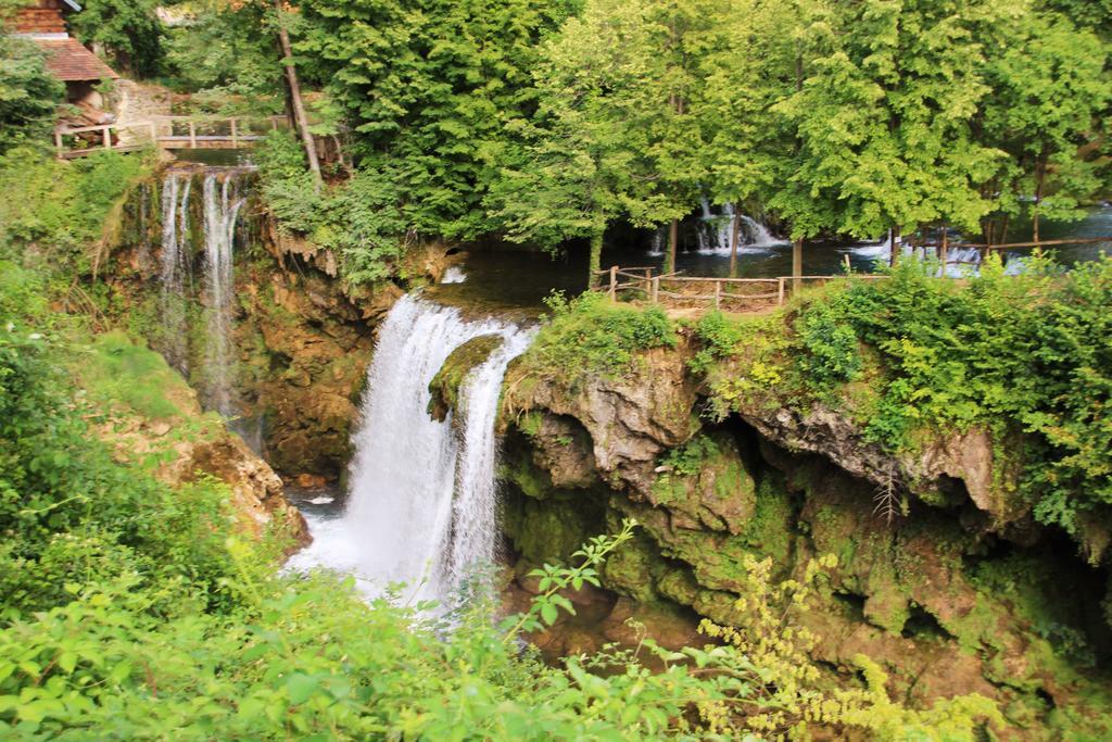 Apartman Drenovac Slunj Esterno foto