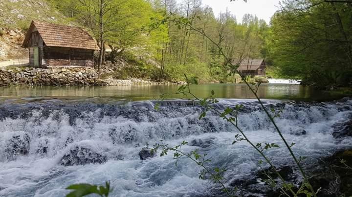 Apartman Drenovac Slunj Esterno foto